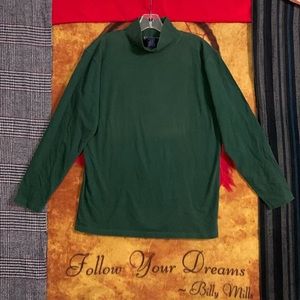 MAIN LINE by EAGLE’S EYE-pine green long sleeve lightweight turtleneck sweater